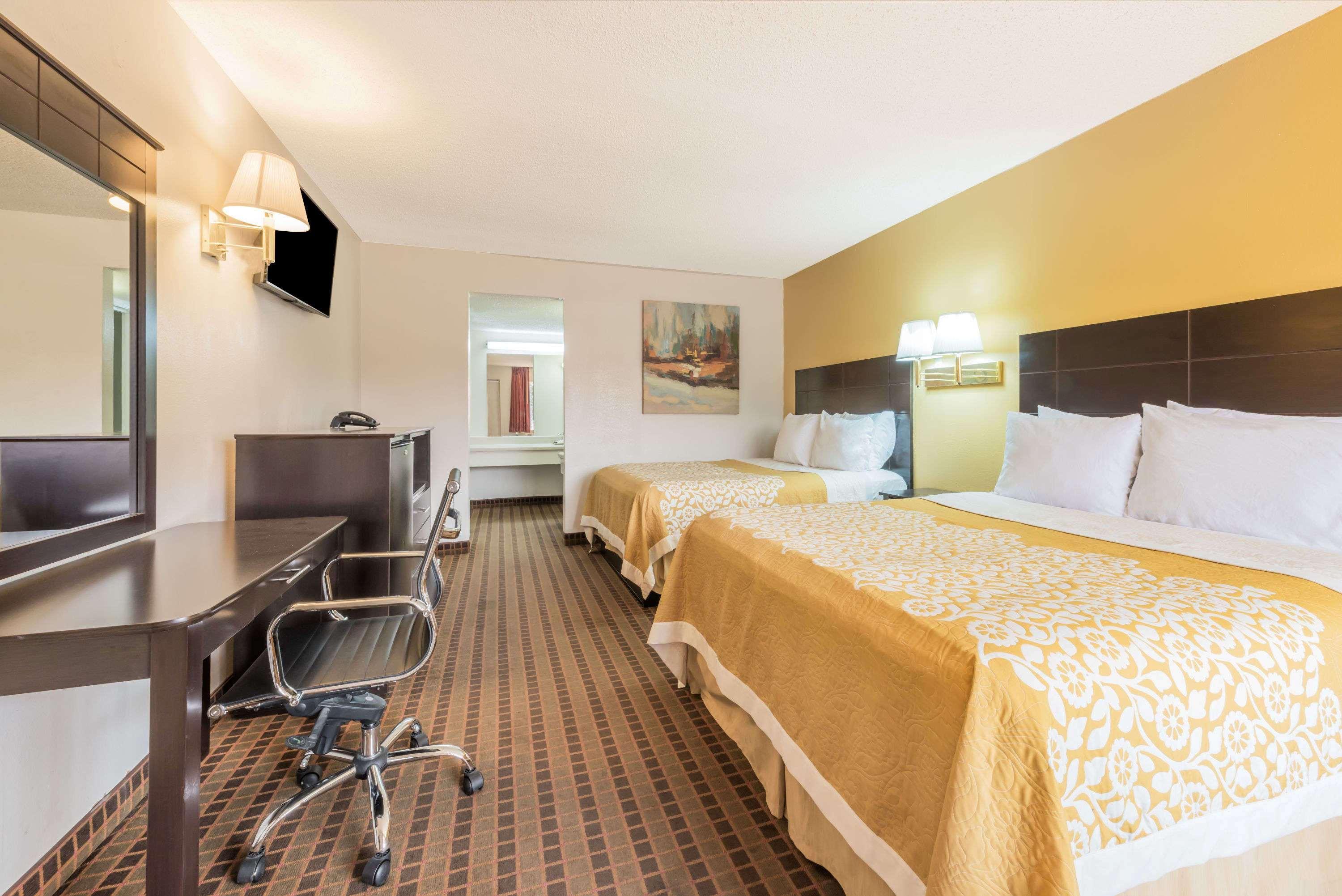 Days Inn South Fort Worth Extérieur photo